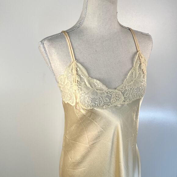 Vintage 70s Lanvin Satin & Lace Night Gown & Robe Set Wedding Bridal Honeymoon - Picture 5 of 15